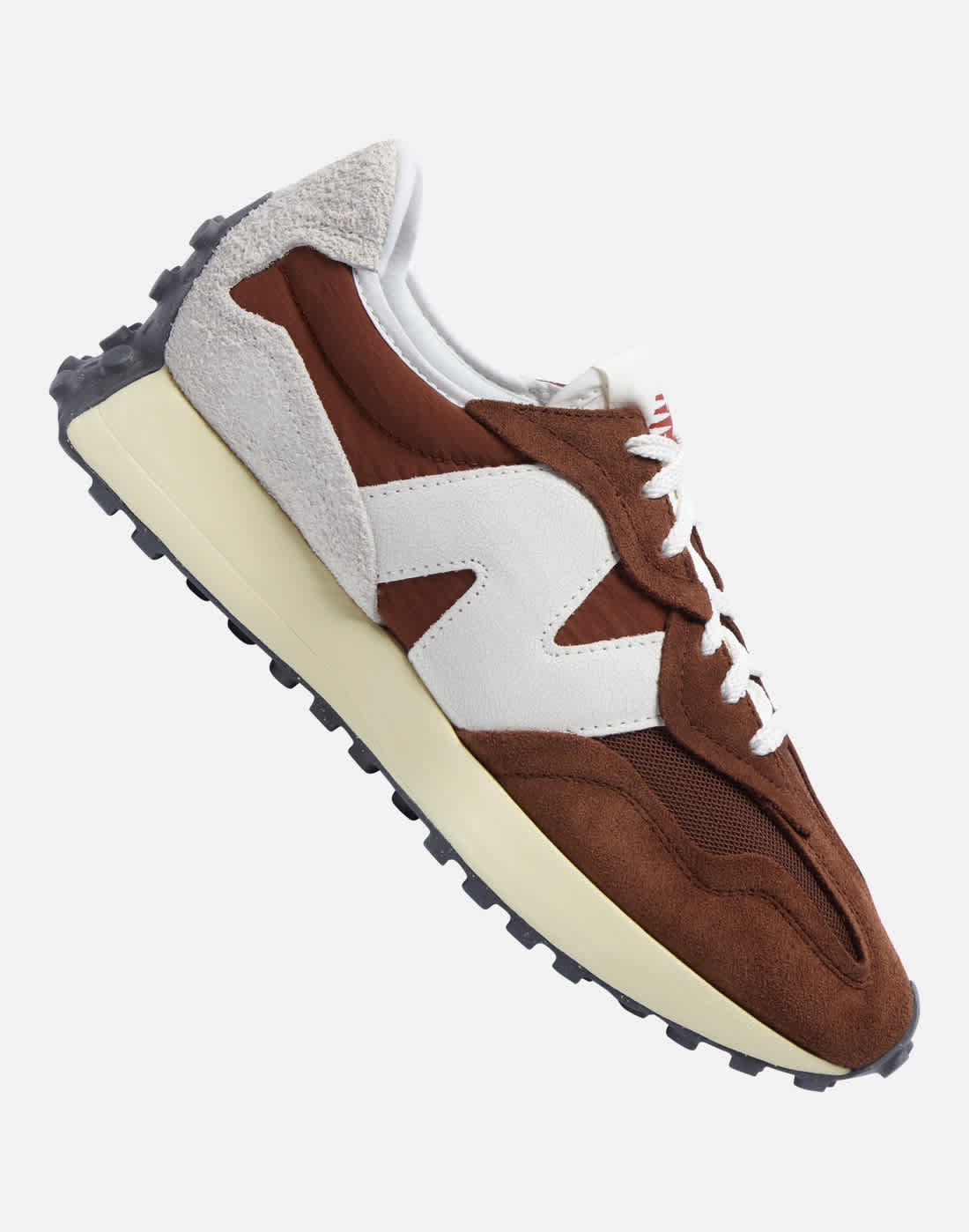 Men's New Balance 327 Trainers in Red | Size 6