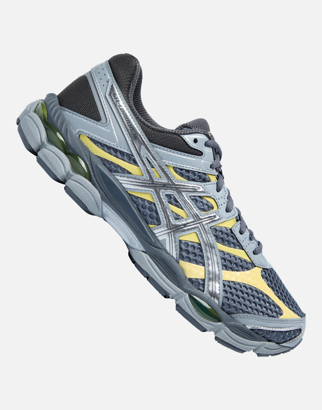 Men's Asics Gel Cumulus 16 Trainers in Grey/Silver | Size 12