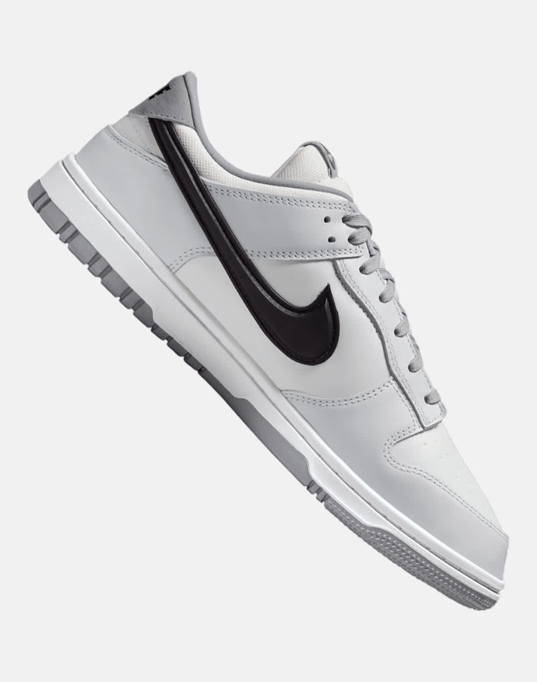 Men's Nike Dunk Low Gtx Trainers in Black/White | Size 8