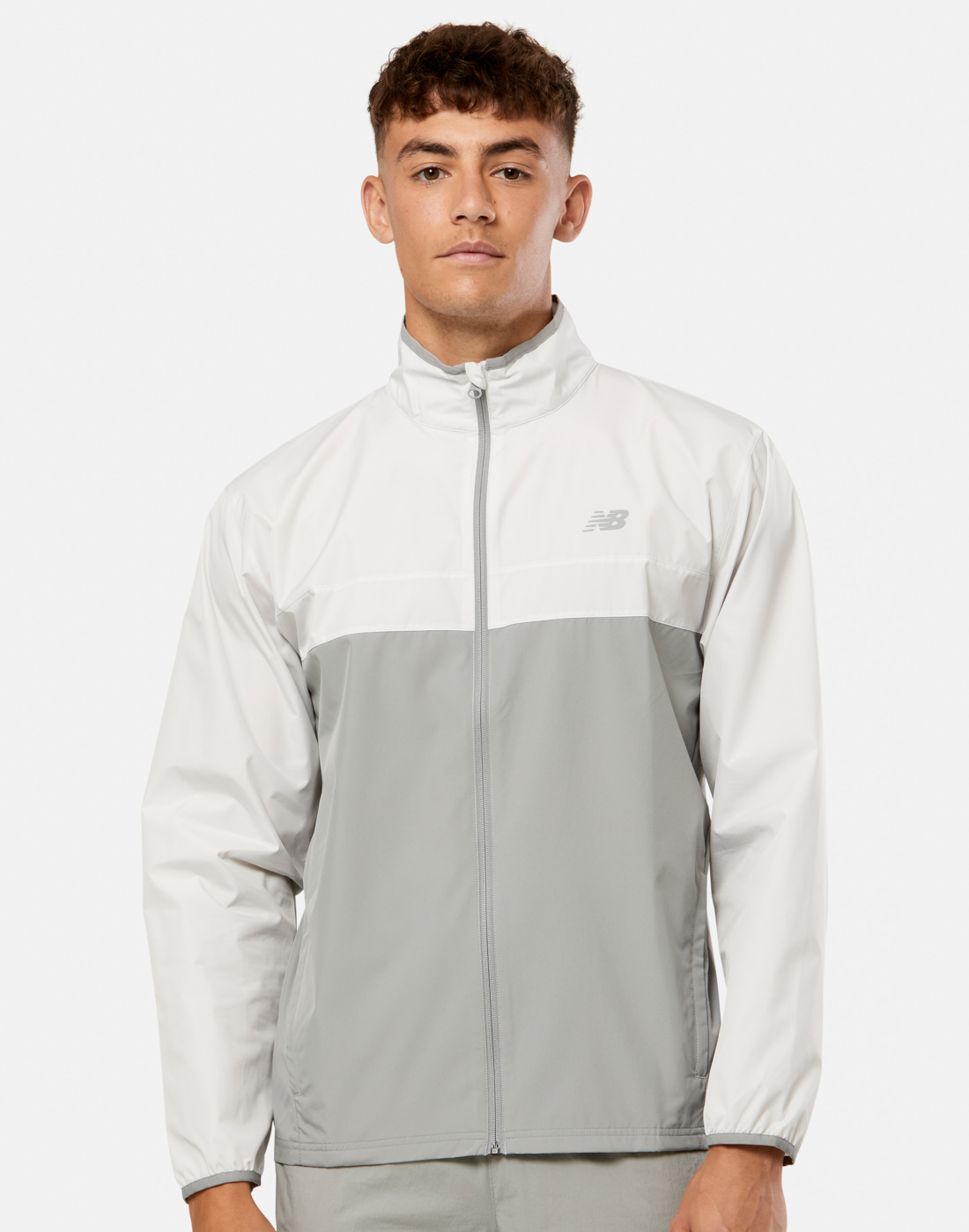 Men's New Balance Sports Essentials Run Jacket in Grey/White | Small