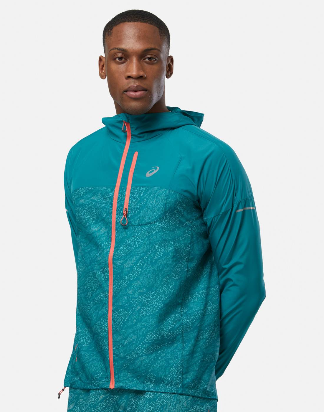 Men's Asics Fujitrail Packable Jacket in Green/White | XL