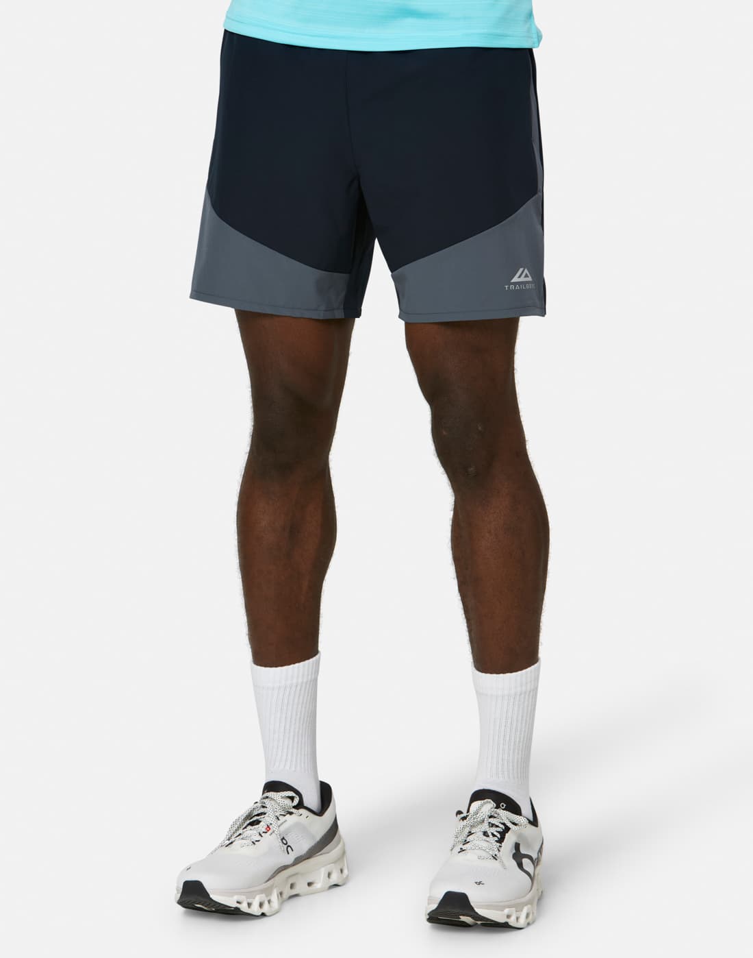 Men's Trailberg Surge Woven Shorts in Navy Blue | XS