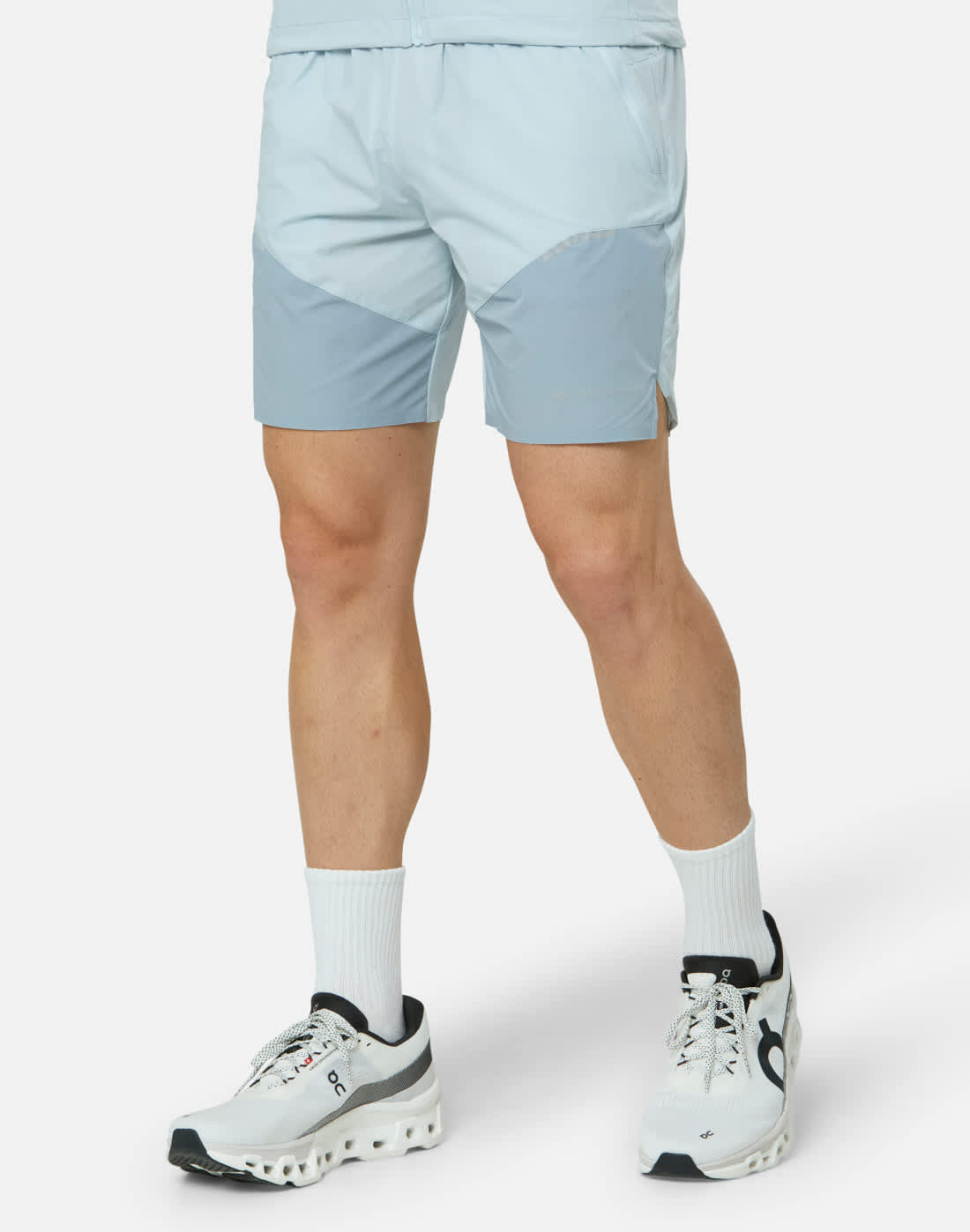 Men's Monterrain Vent Woven Shorts in Blue | Medium