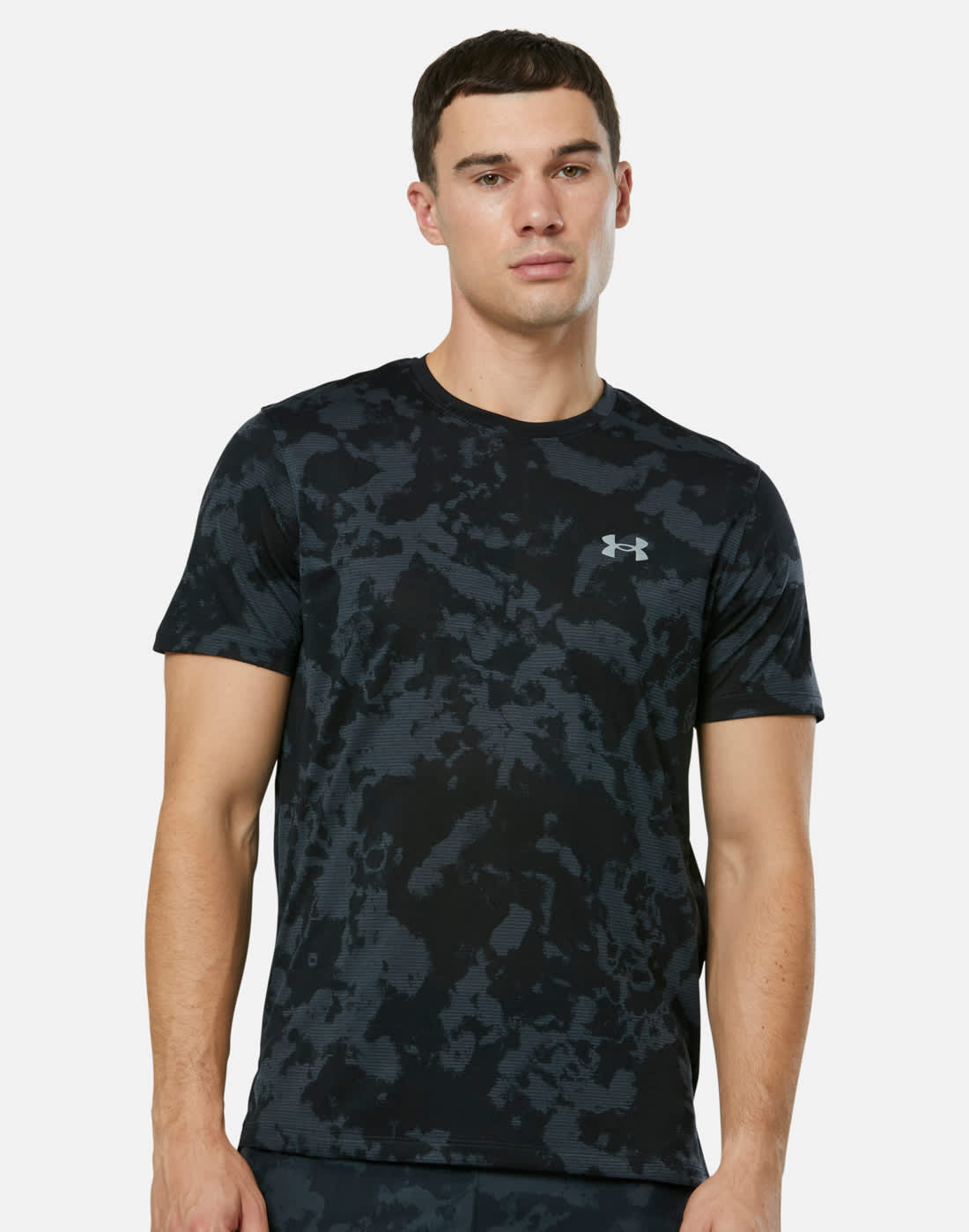 Men's Under Armour Launch Printed T-Shirt in Black | Small