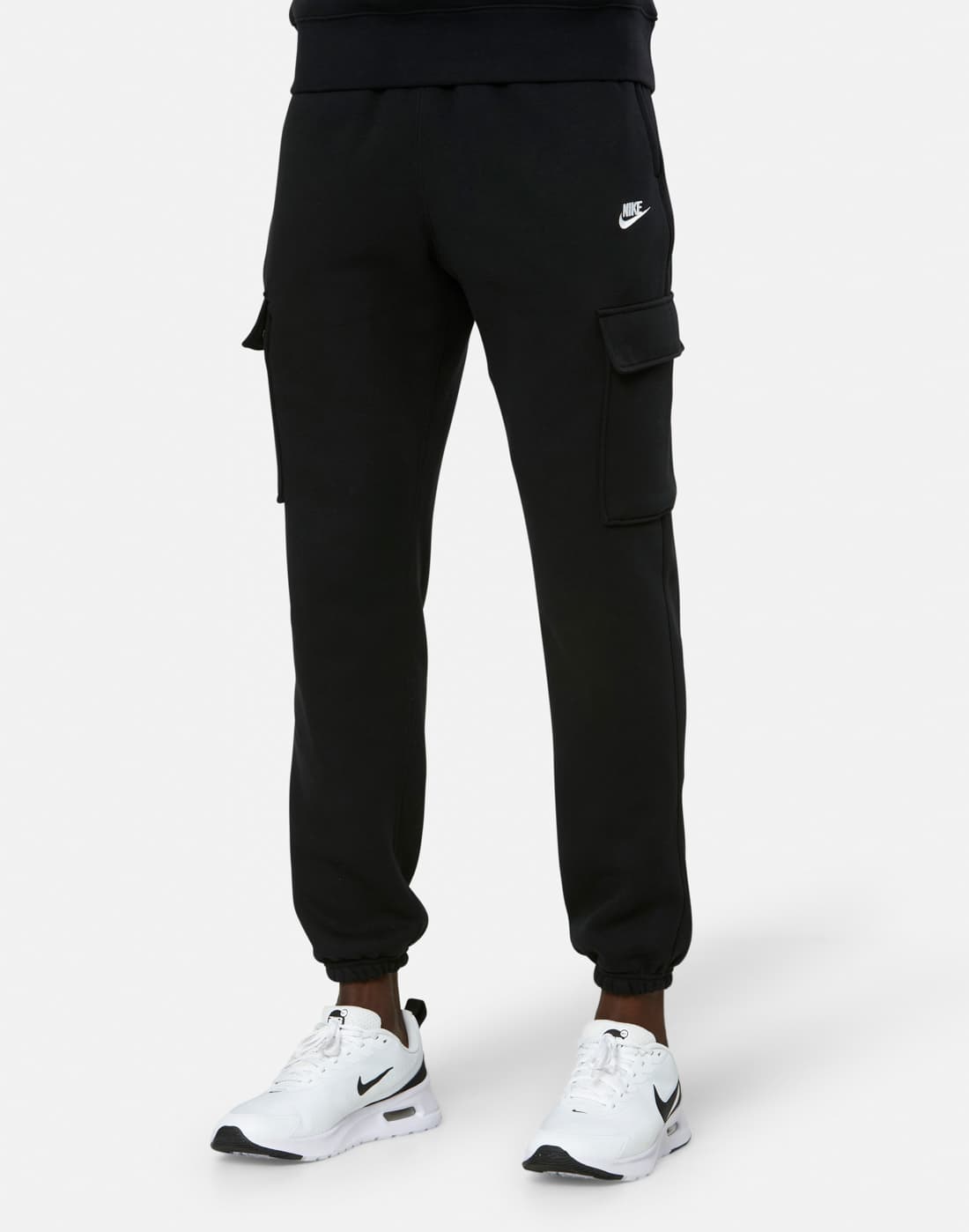Men's Nike Club Cargo Pants in Black | Fleece