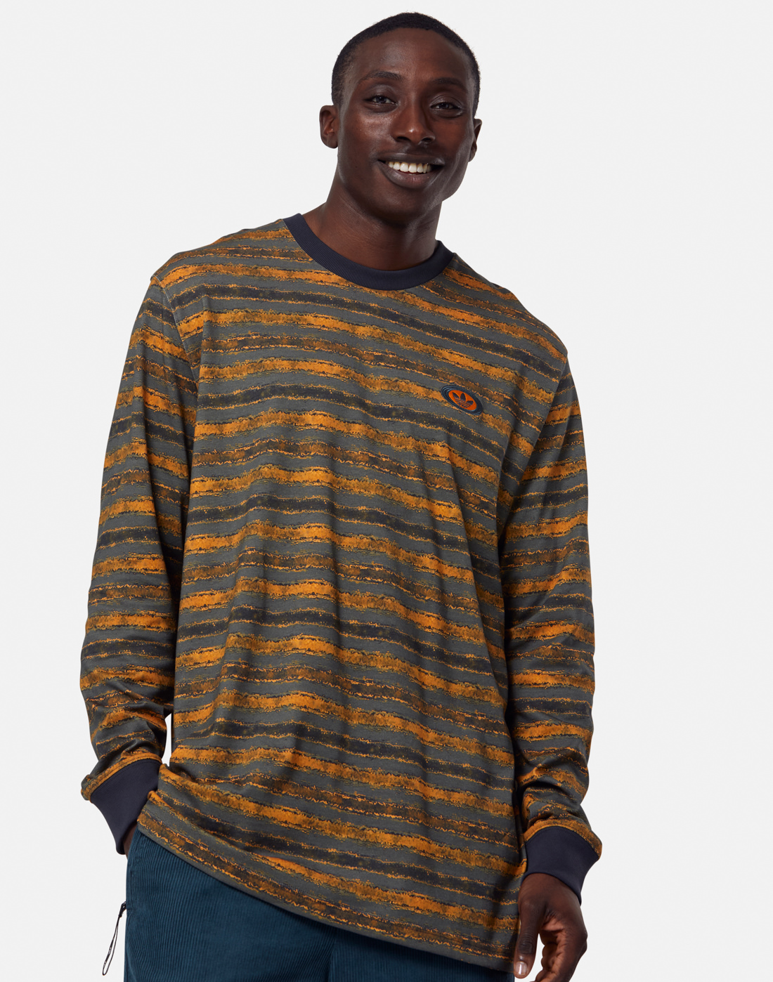 Men's Adidas Originals 90S Long Sleeved T-Shirt in Green | XS | Cotton