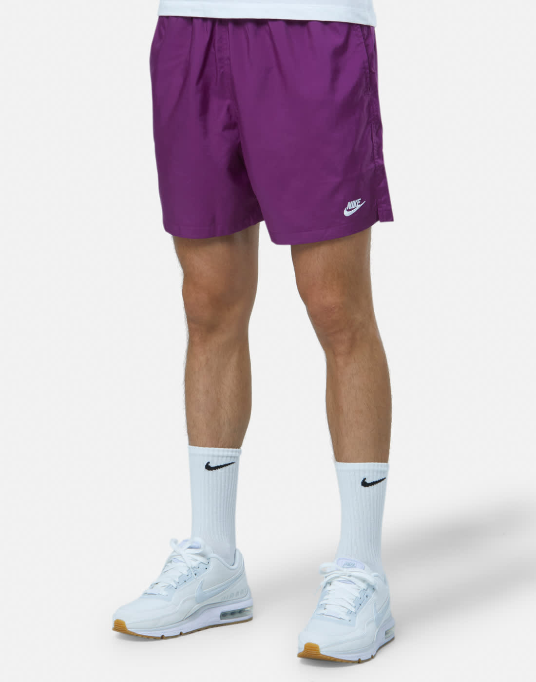 Men's Nike Club Flow Shorts Wh in Purple/White