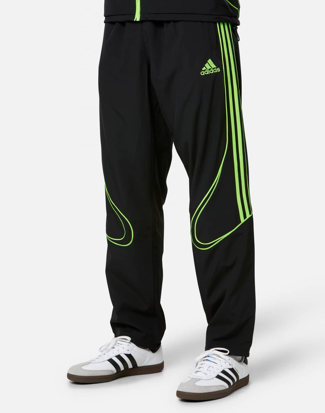 Men's Adidas Originals Teamgeist Trackpant in Black | Small | Polyester