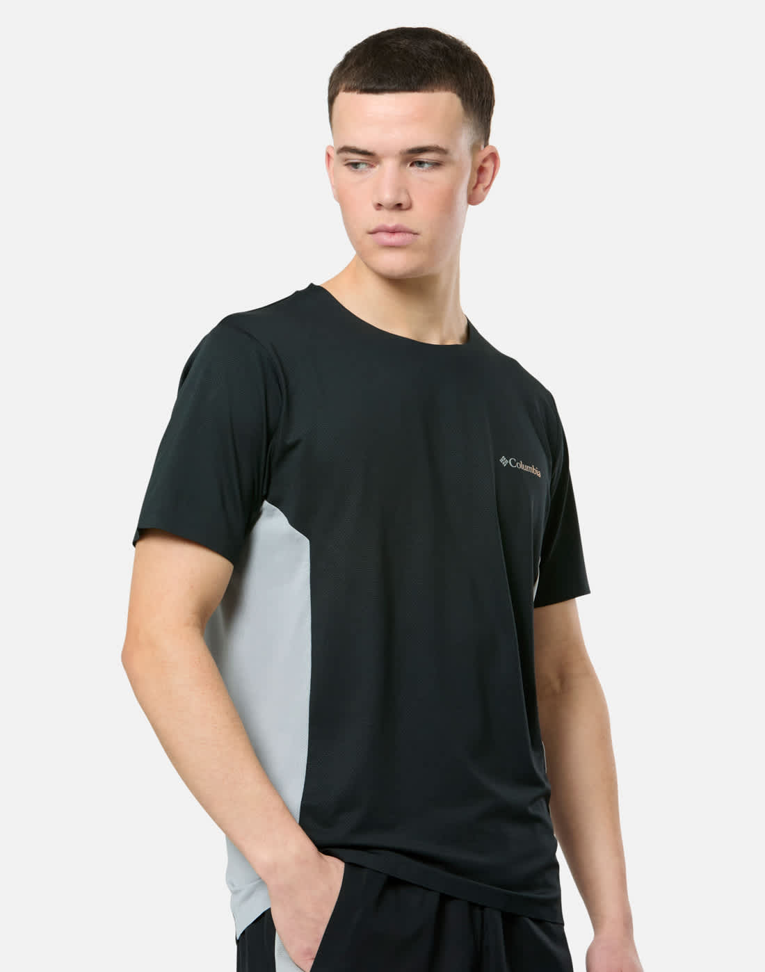 Men's Columbia Three Pitch Short Sleeve T-Shirt in Black