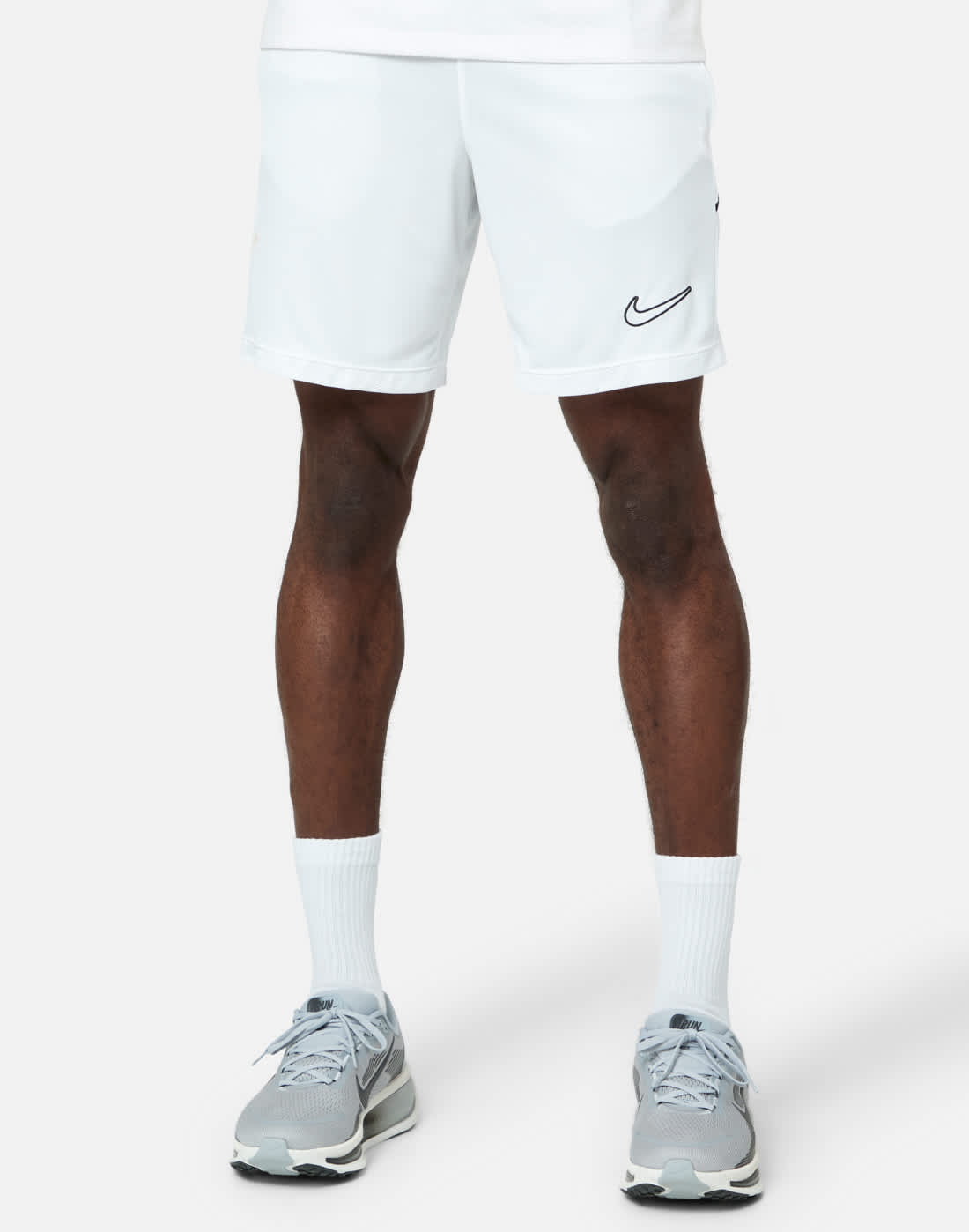 Men's Nike Adults Academy Training Shorts in White/Black | Large
