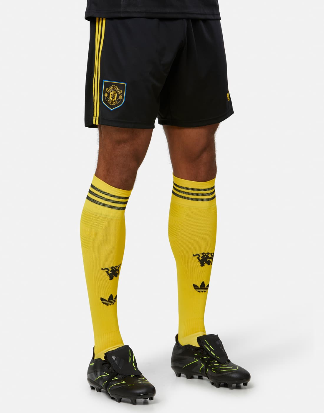 Men's adidas Adults Manchester United 25/26 Third Shorts in Black | Large | Polyester