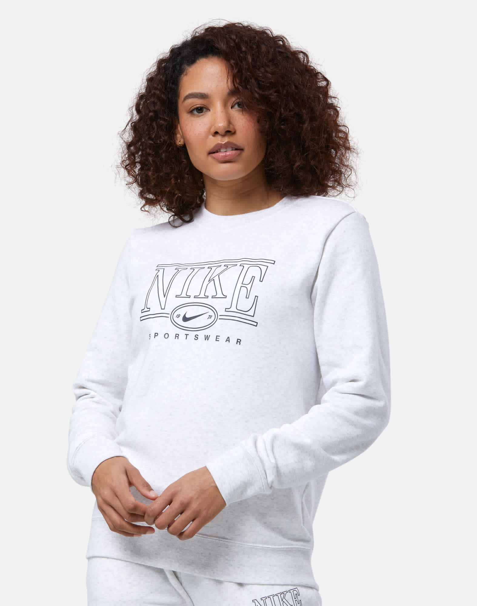 Women's Nike Club Crew Neck Sweatshirt in Grey | Large | Cotton