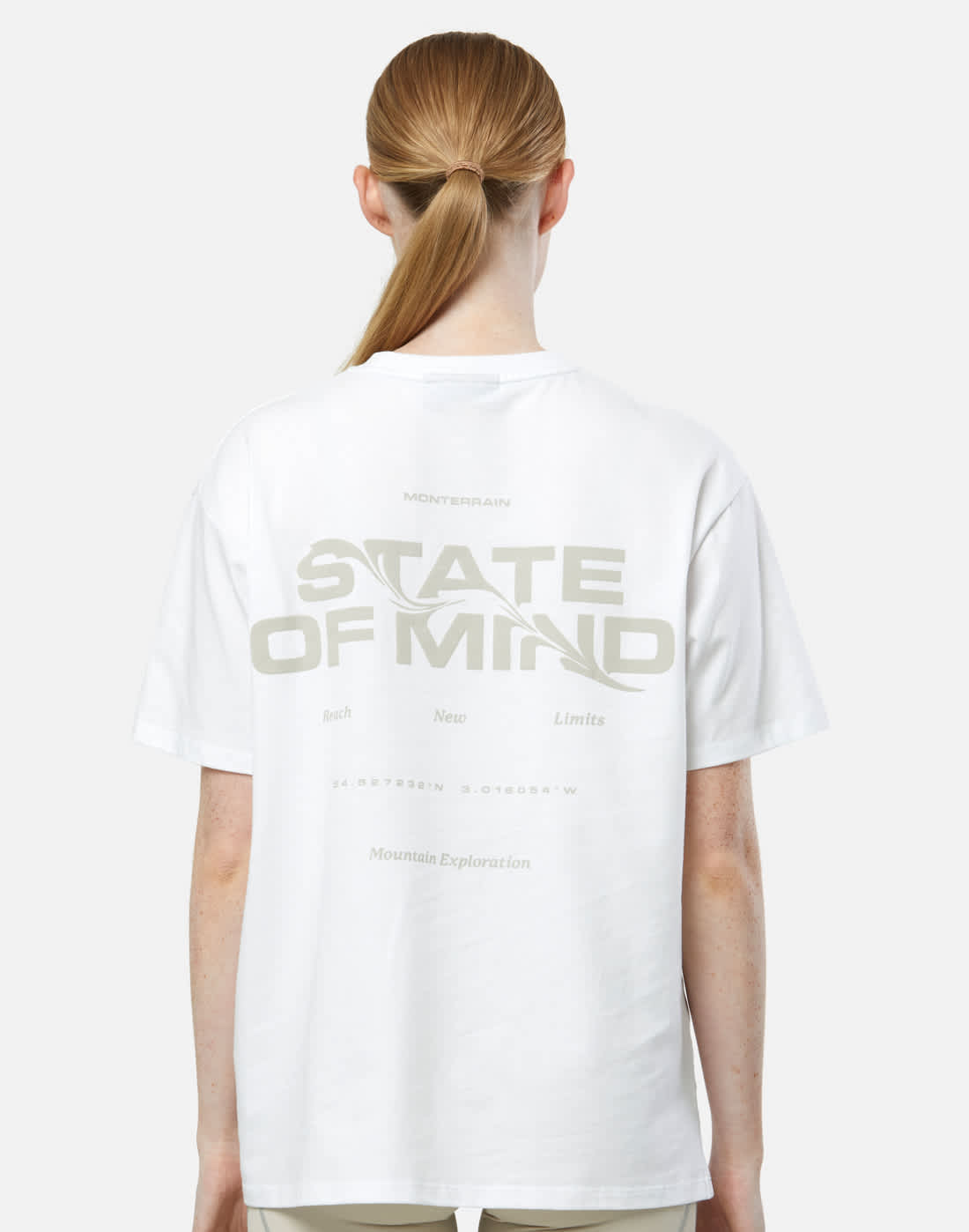 Women's Monterrain Graphic T-Shirt in White | Medium | Cotton