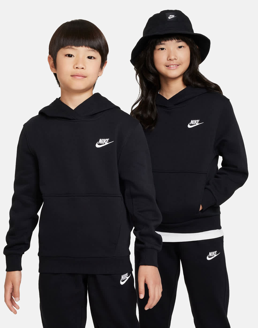 Nike Older Kids Club Fleece Hoodie in Black/White | Medium