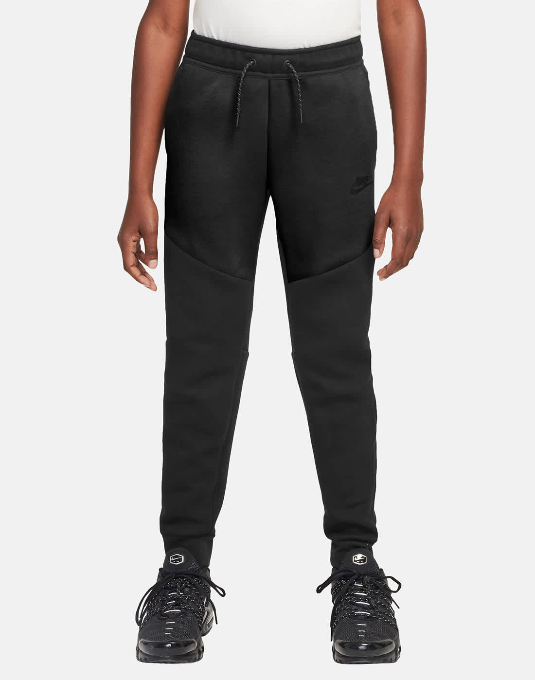 Nike Older Kids Tech Fleece Joggers in Black | XS