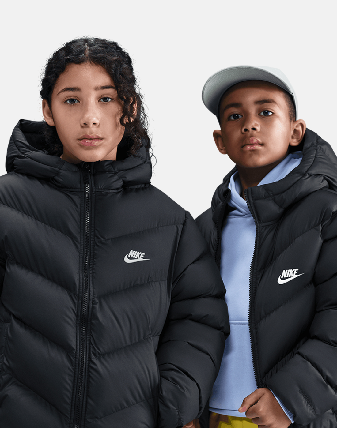 Nike Older Kids Puffer Jacket in Black/White | Small | Polyester