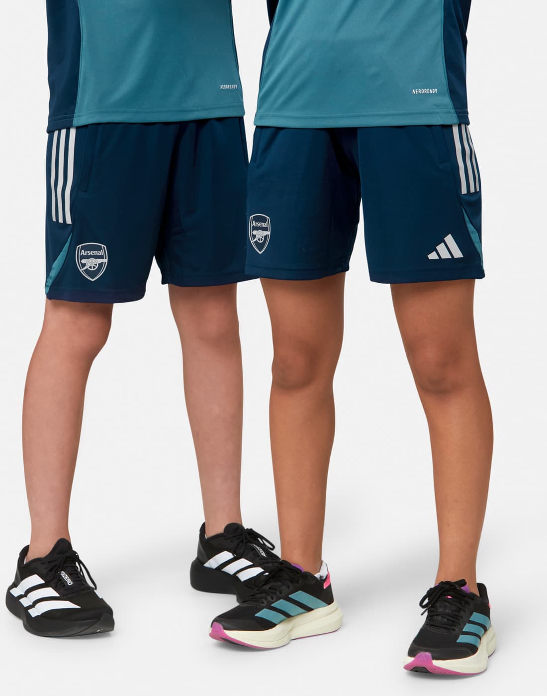Kids' adidas Arsenal Training Shorts in Navy Blue | Small | Polyester