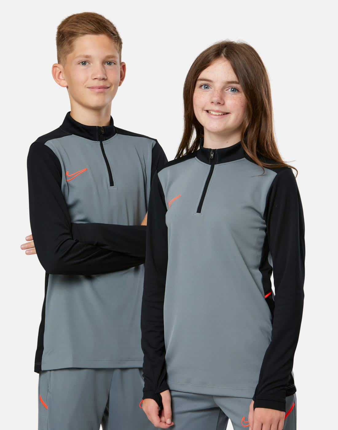 Nike Older Kids Academy Half Zip Top in Grey/Black | Small | Polyester