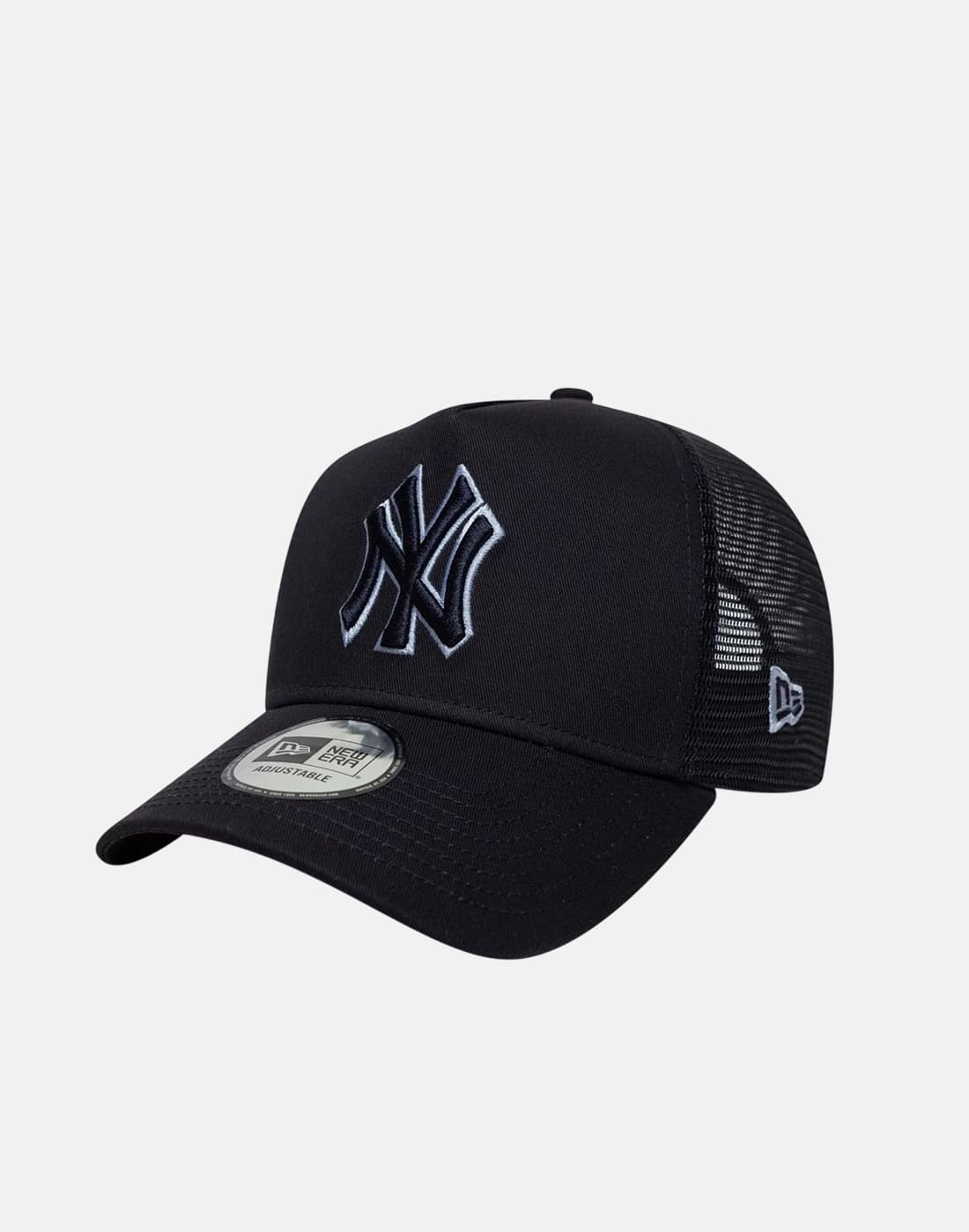 New Era New York Yankees Outline Trucker Cap in Navy Blue | Cotton