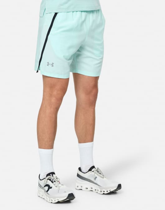 Mens Launch Run 7 Inch Woven Short