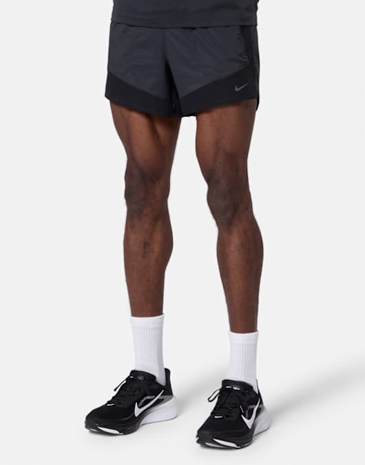 Mens Stride Novelty 5 Inch Short