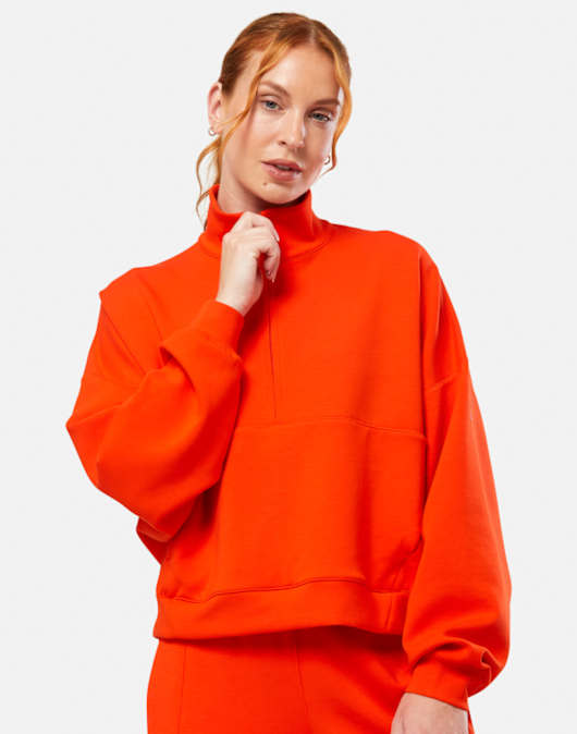 Womens 24.7 Soft Knit Crew Neck Sweatshirt