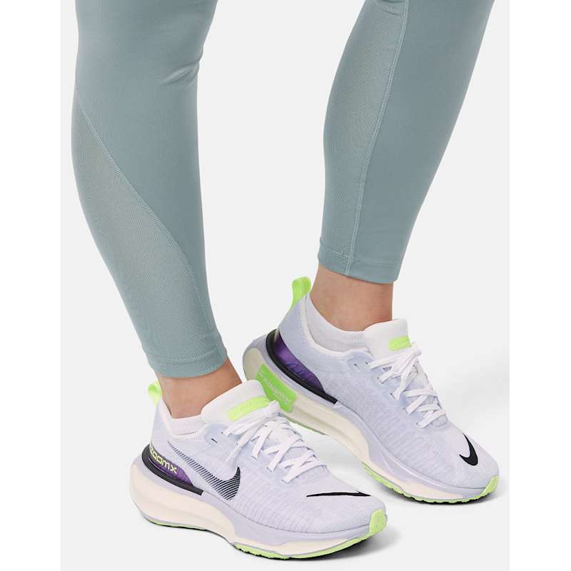 Nike Womens ZoomX Invincible Run Flyknit White Life Style