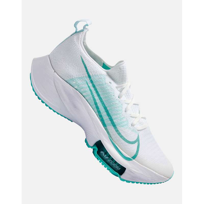 Nike Womens Air Zoom Tempo Next% Flyknit