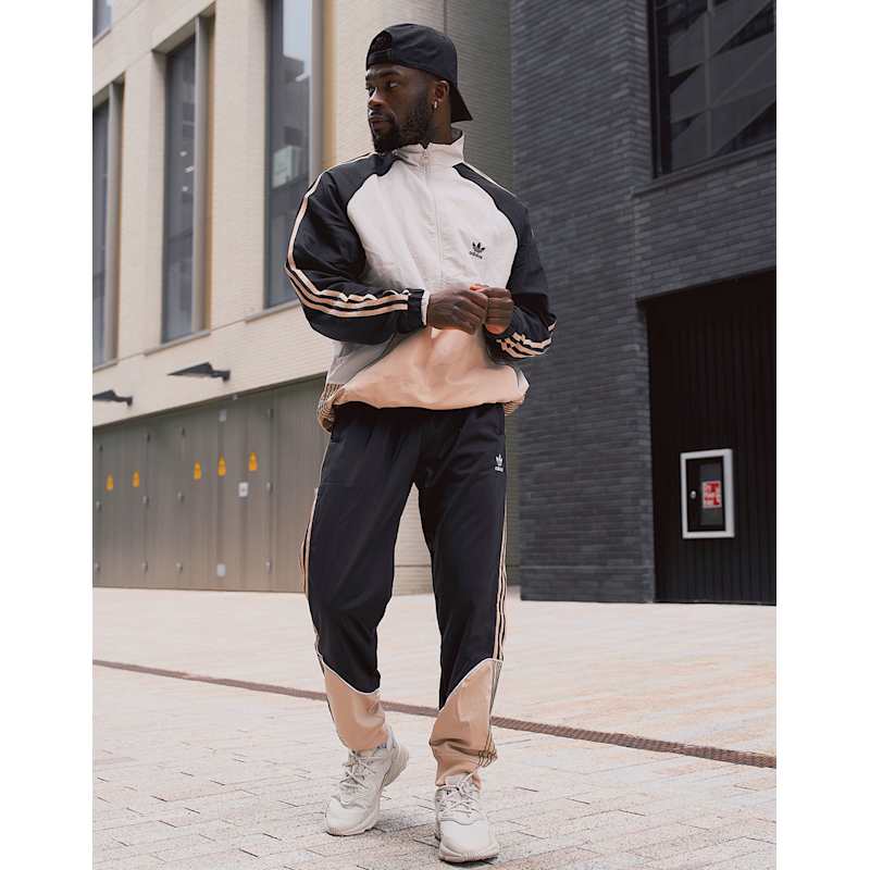 adidas Originals Mens Woven Half Zip Anorak Jacket - Brown | Life